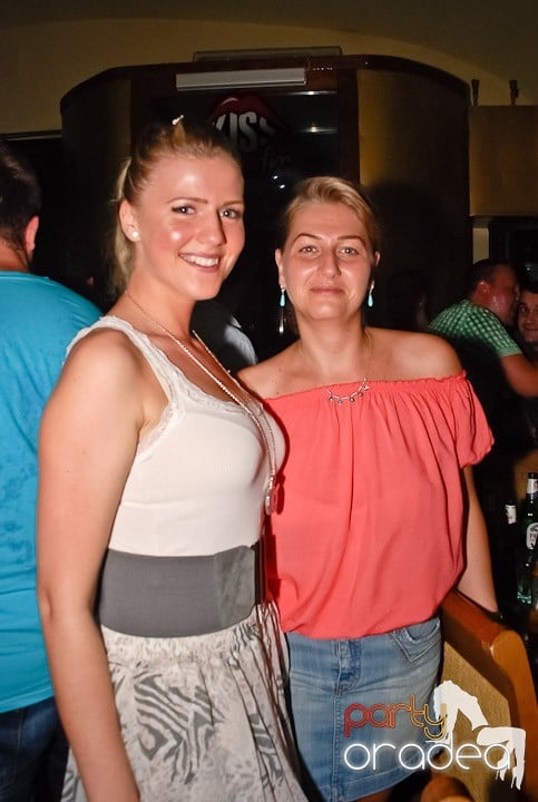 Muzică şi voie bună în Yellow Submarine, 