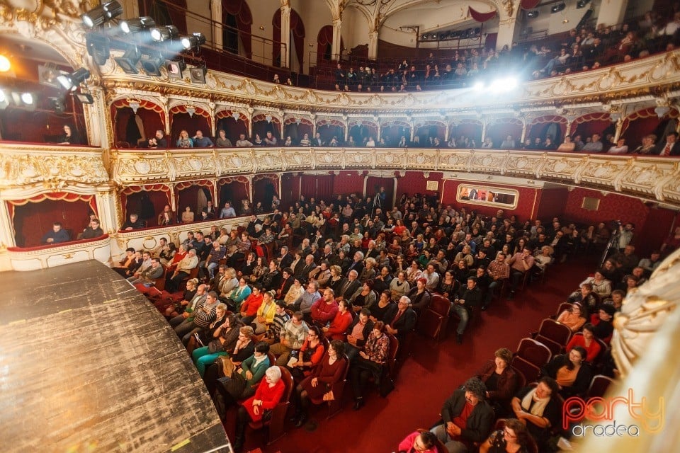 Napoleon era ... fată!, Teatrul Regina Maria