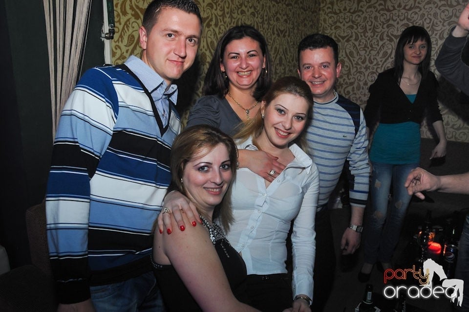 Nebunie în Club Life, 