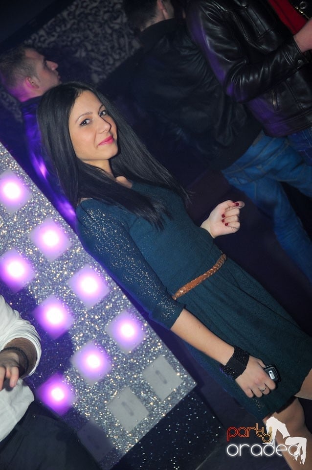 Nebunie în Club Life, 