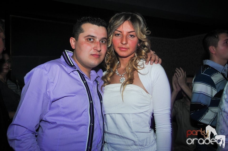 Nebunie în Club Life, 