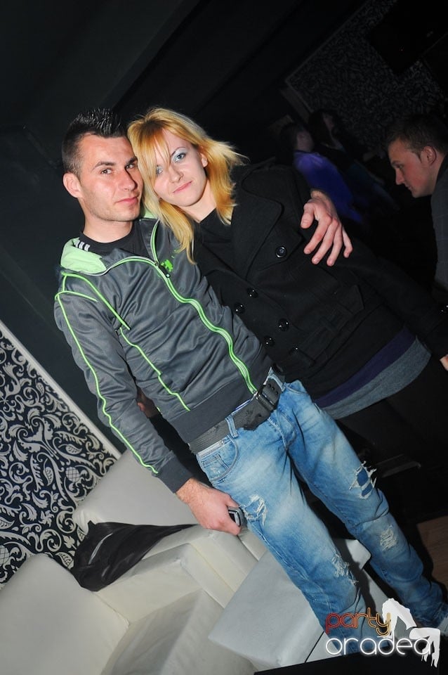 Nebunie în Club Life, 