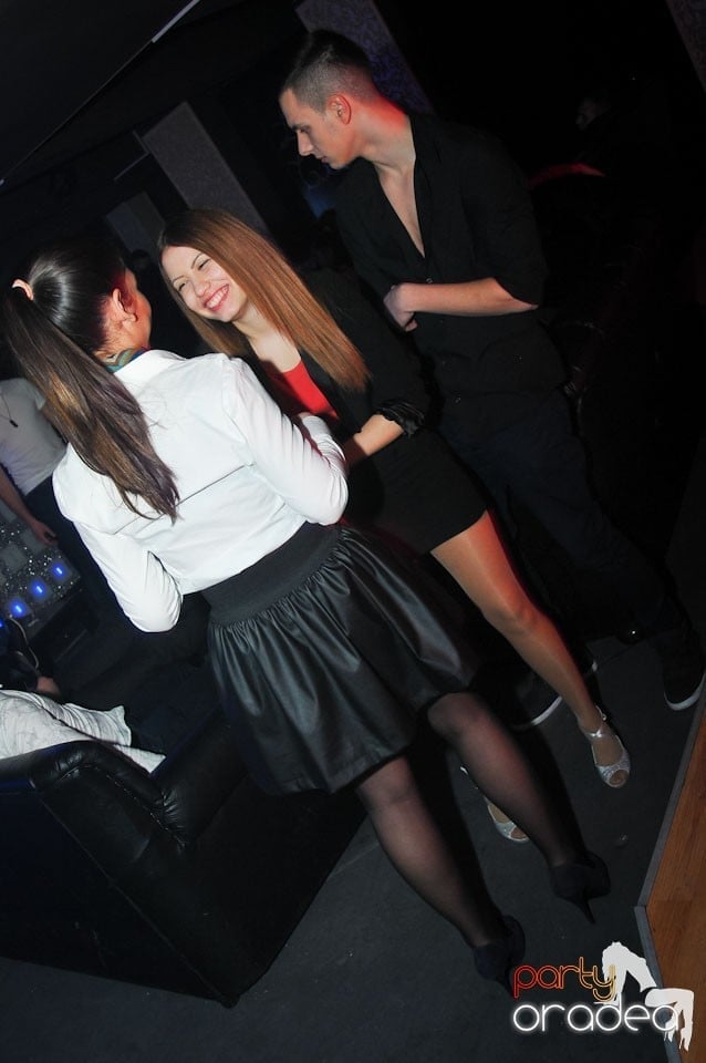 Nebunie în Club Life, 