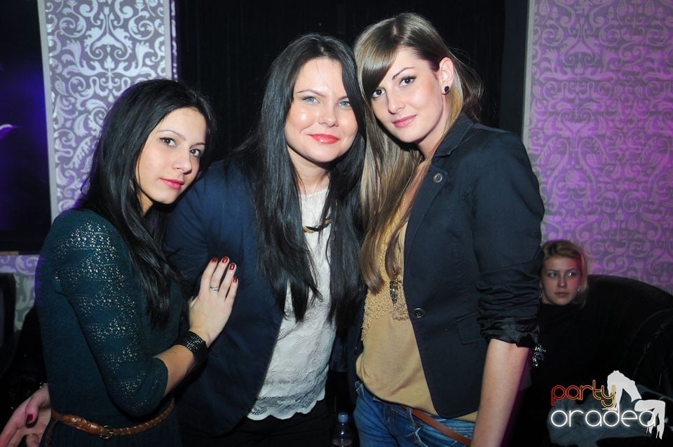 Nebunie în Club Life, 