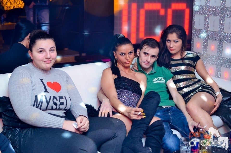 Nicoleta Guţă în Club Life, 