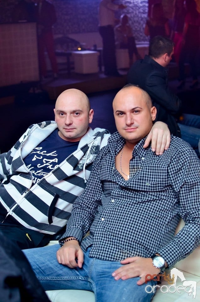 Nicoleta Guţă în Club Life,