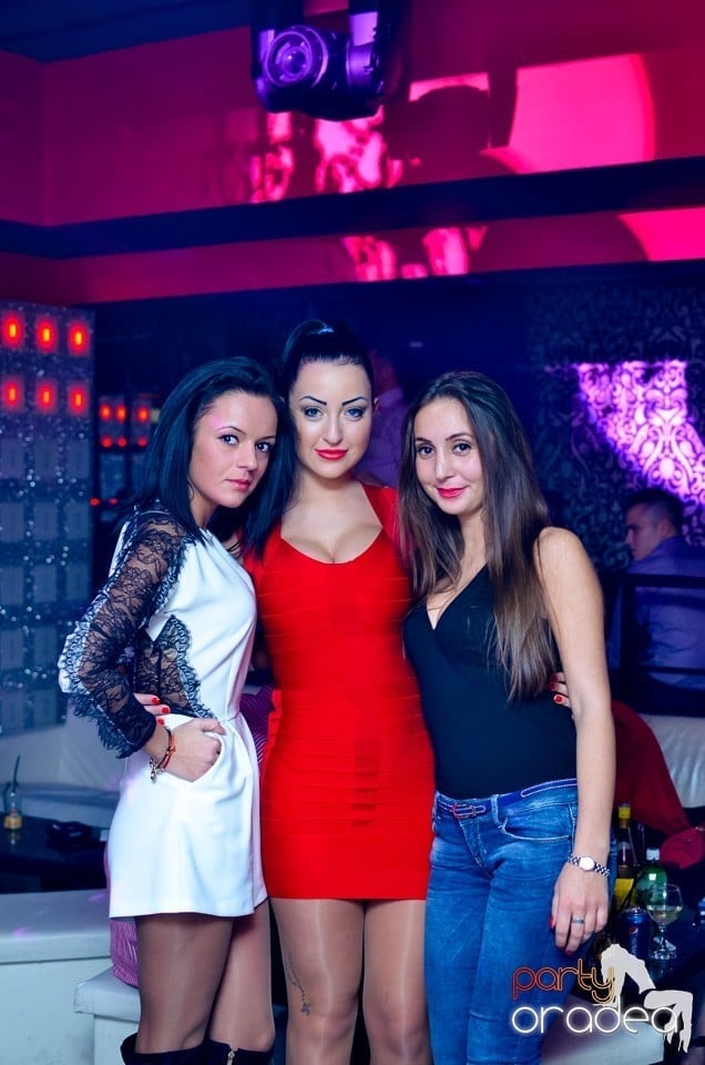 Nicoleta Guţă în Club Life, 