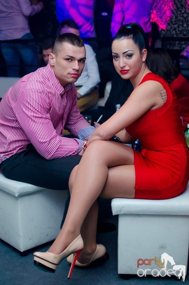 Nicoleta Guţă în Club Life,