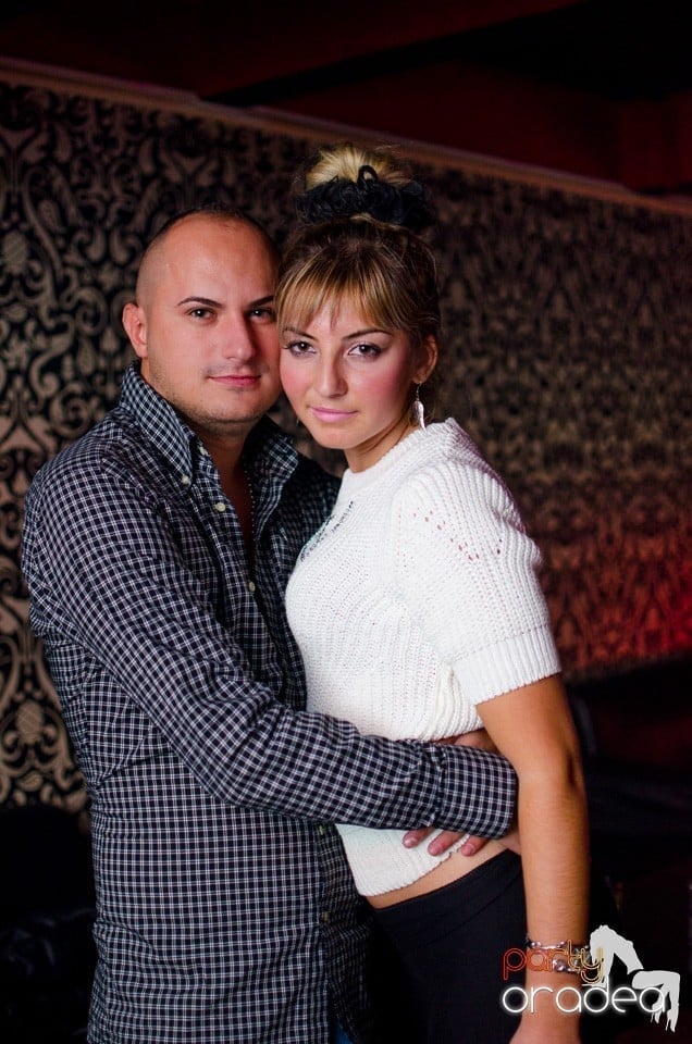 Nicoleta Guţă în Club Life,