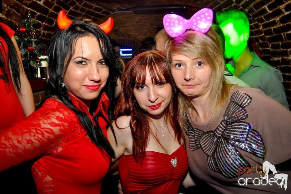 NMD Christmas Party în Club Escape, 