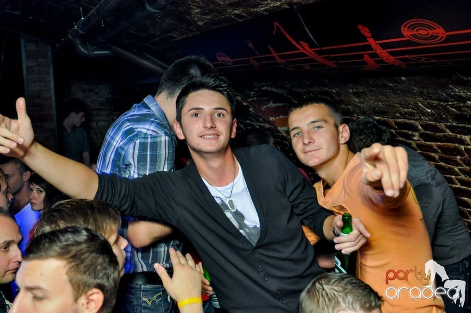 NMD Halloween Party în Club Escape,