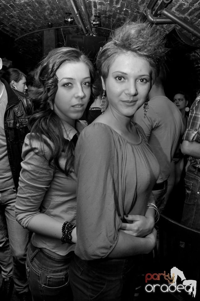 NMD Halloween Party în Club Escape,