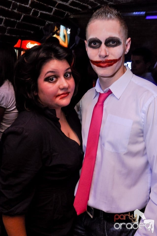 NMD Halloween Party în Club Escape,