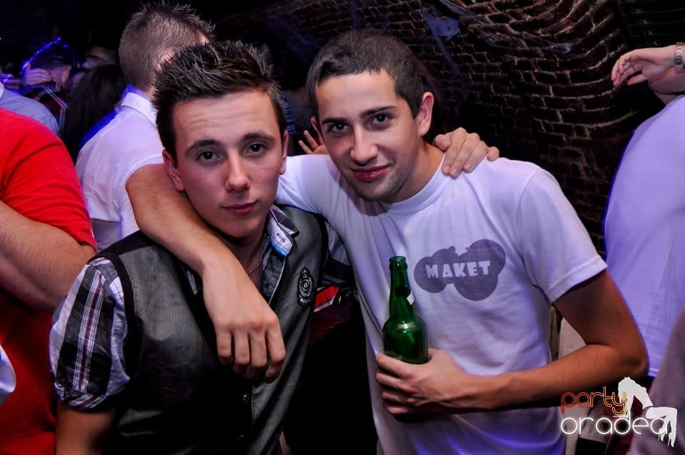 NMD Halloween Party în Club Escape,