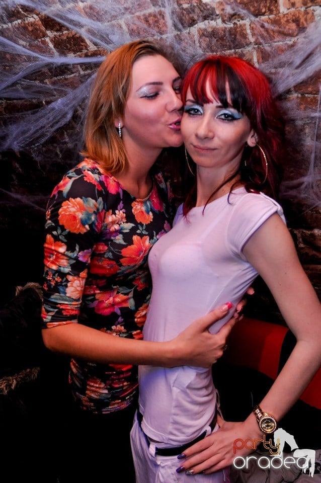 NMD Halloween Party în Club Escape,
