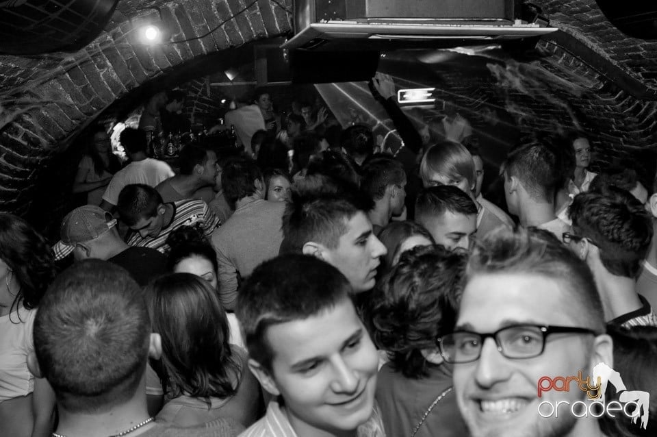 NMD Halloween Party în Club Escape,