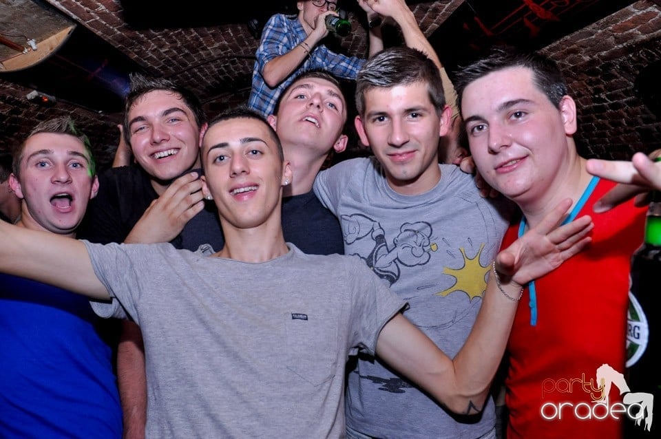 NMD Halloween Party în Club Escape,