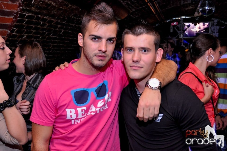NMD Halloween Party în Club Escape,