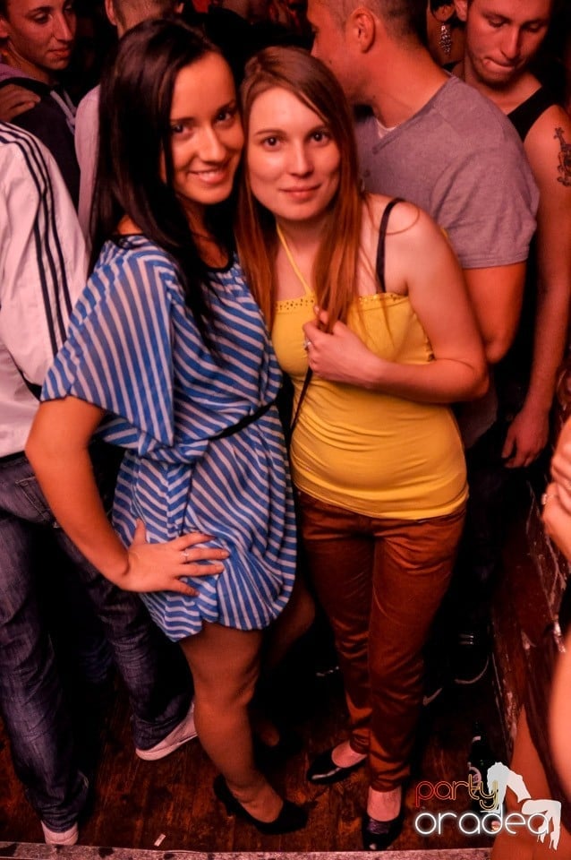 NMD Halloween Party în Club Escape,