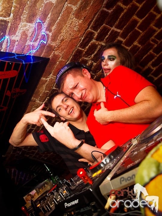 NMD Halloween Student Party,