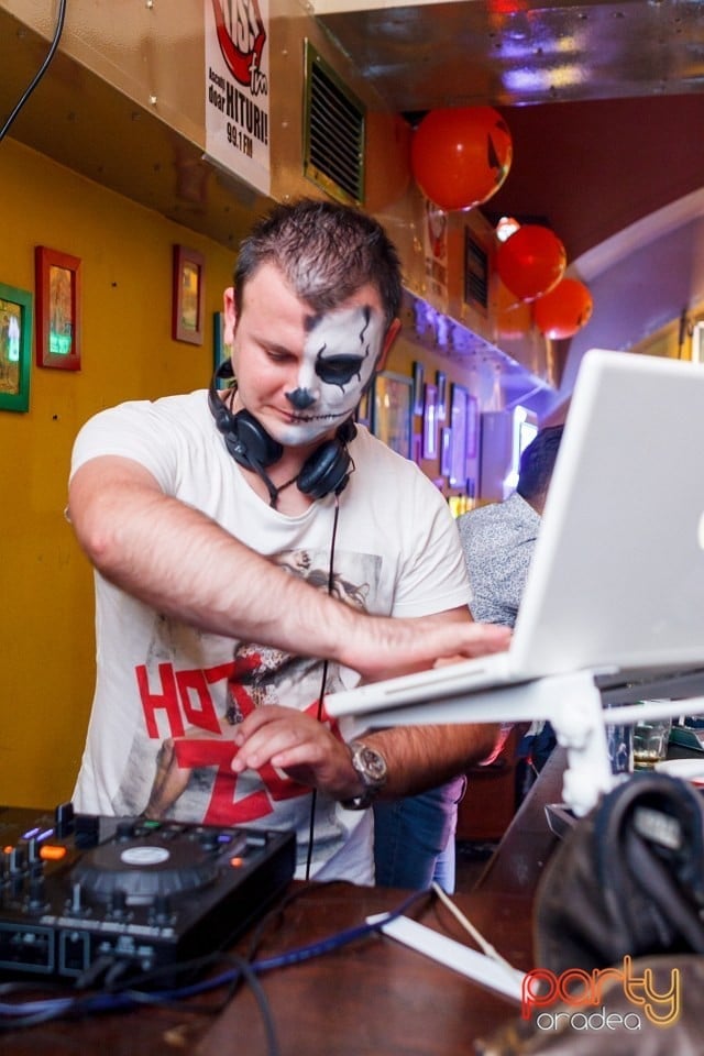 Nmd Halloween Student's Party,