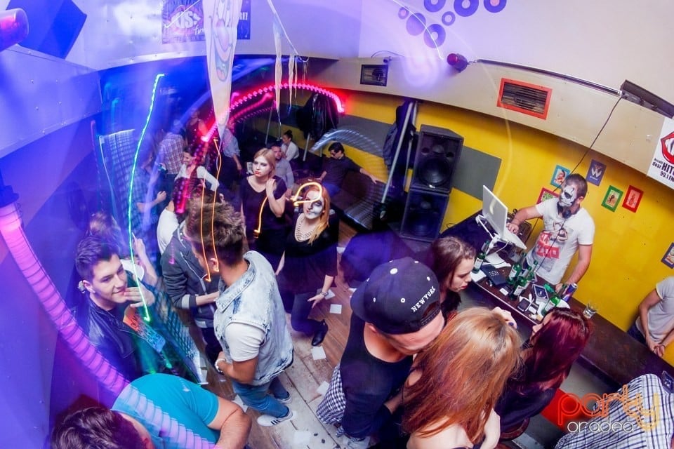 Nmd Halloween Student's Party,