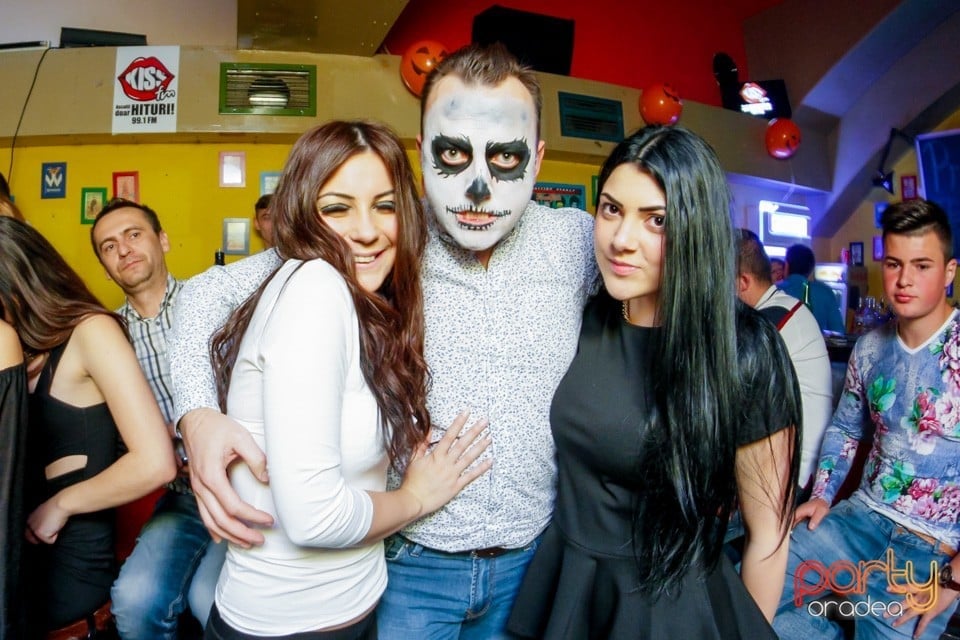 Nmd Halloween Student's Party,