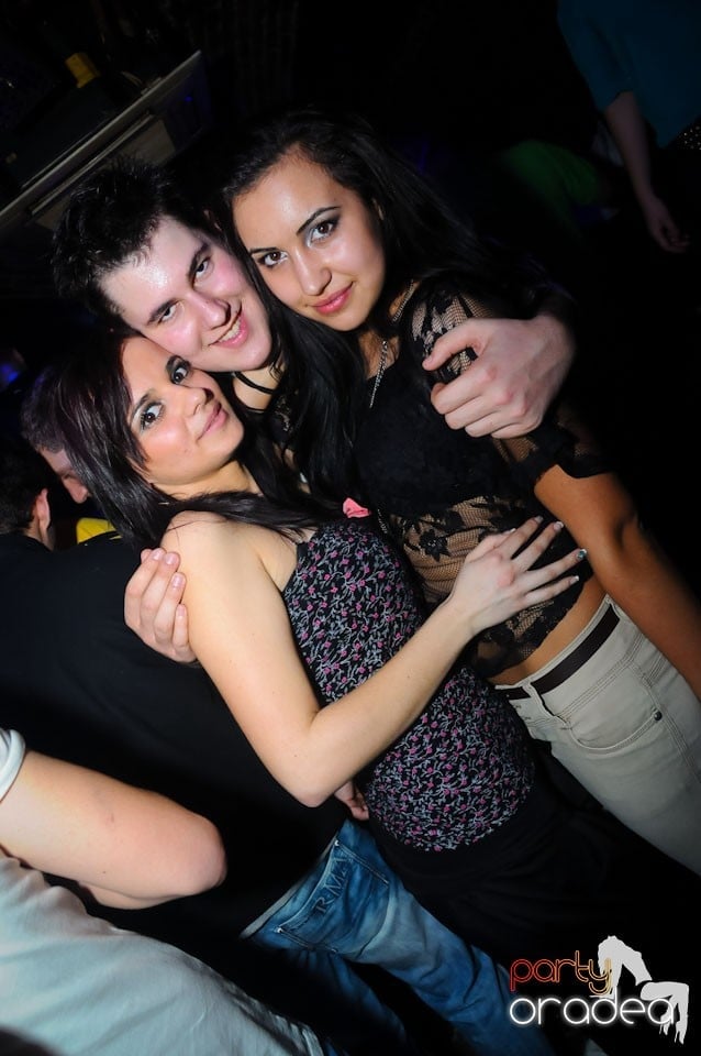 NMD Party în Escape, 