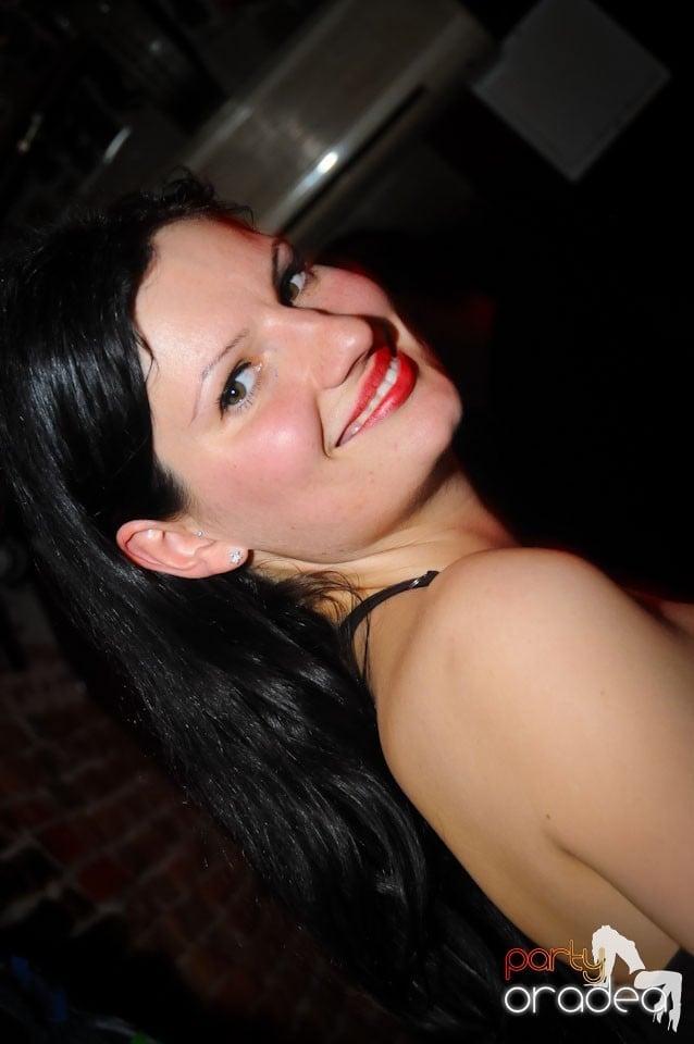 NMD Party în Escape, 