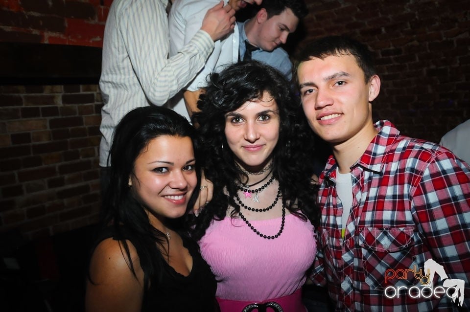 NMD Party în Escape, 