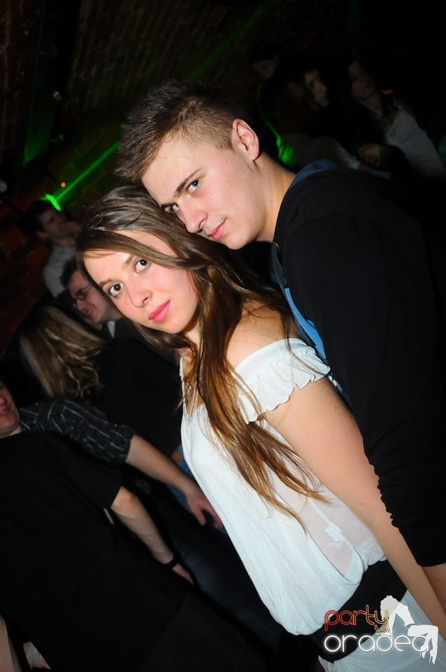 NMD Party în Escape, 