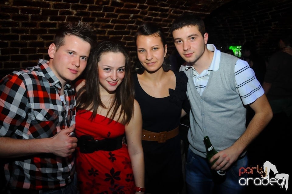 NMD Party în Escape, 