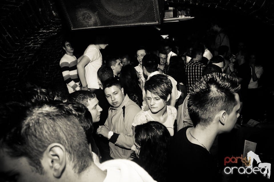 NMD Party în Escape, 