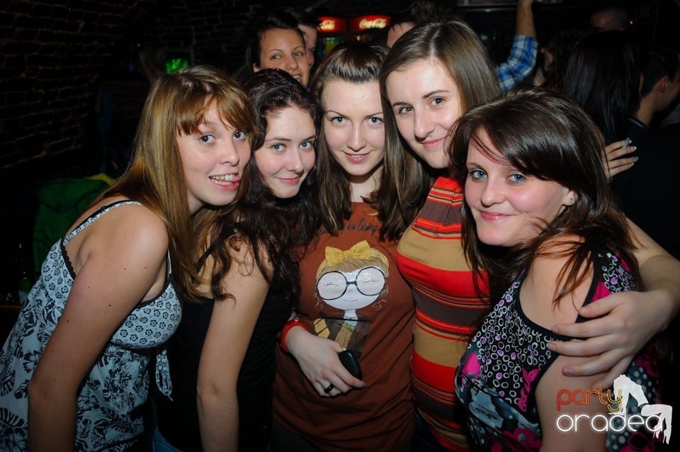 NMD Party în Escape, 