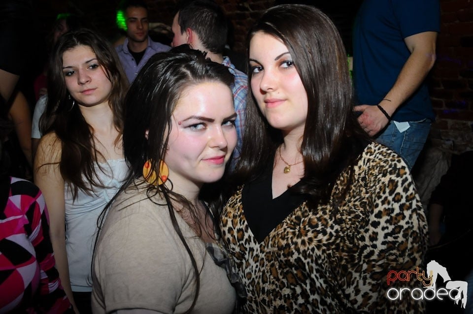 NMD Party în Escape, 