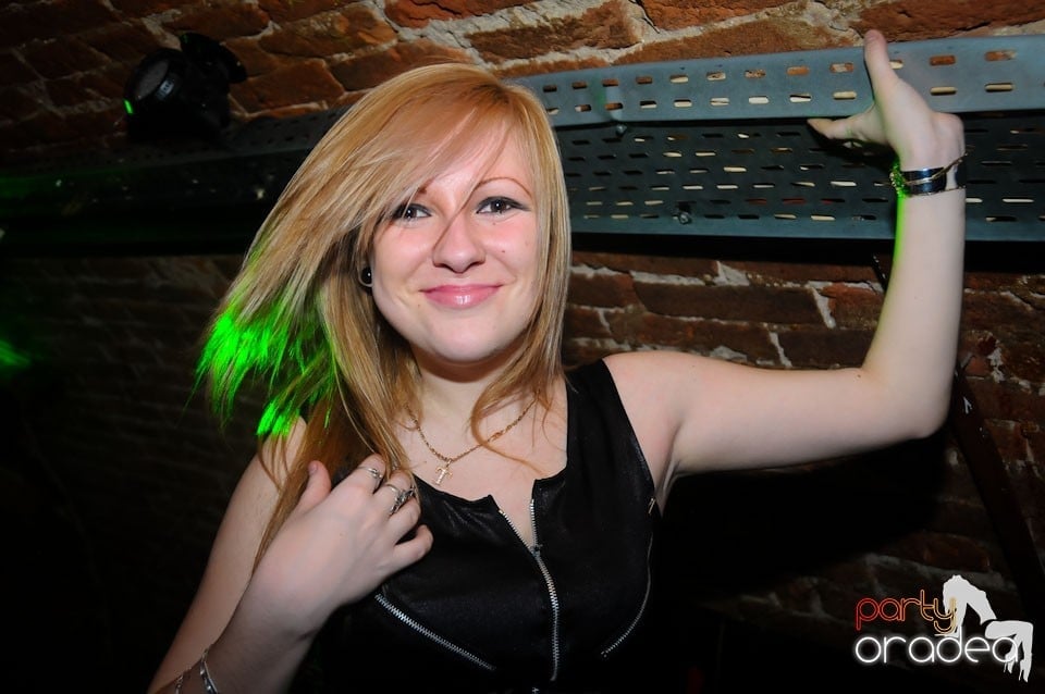 NMD Party în Escape, 