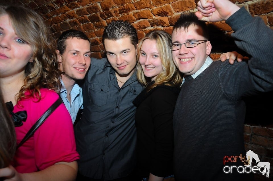 NMD Party în Escape, 