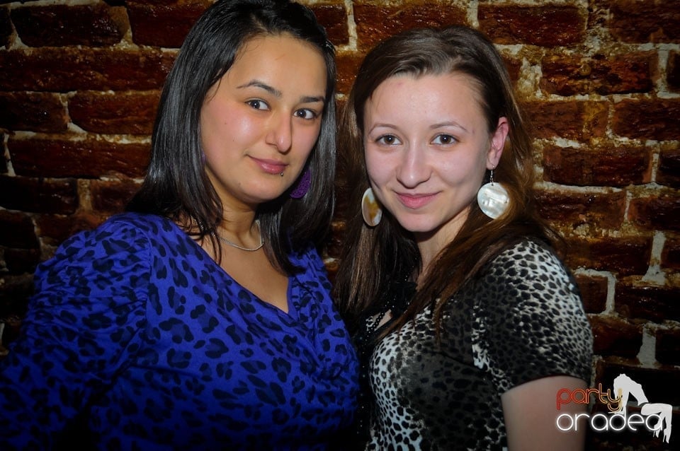 NMD Party în Escape, 