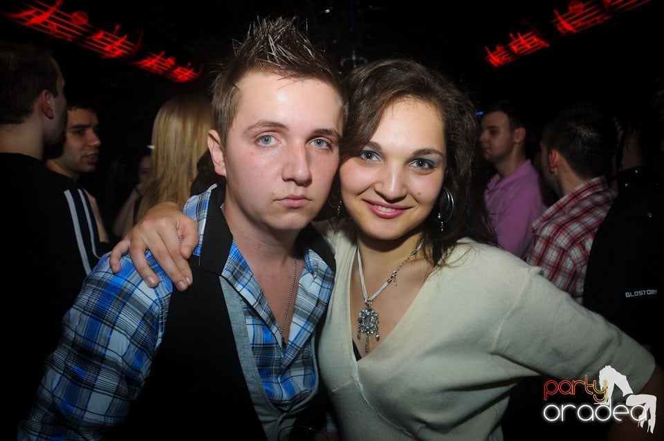 NMD Party în Escape, 