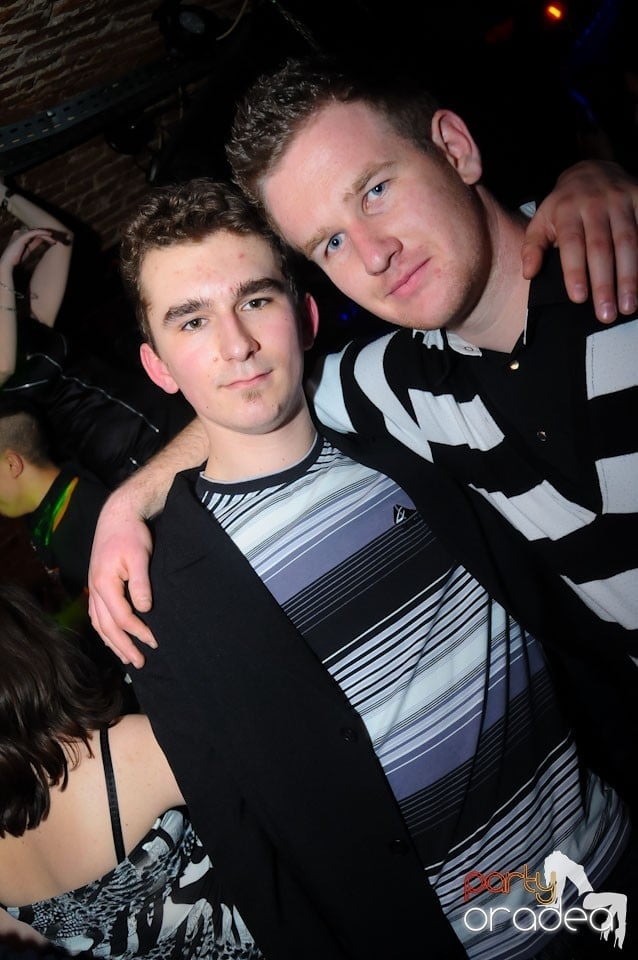 NMD Party în Escape, 