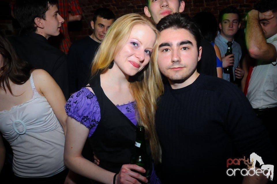 NMD Party în Escape, 