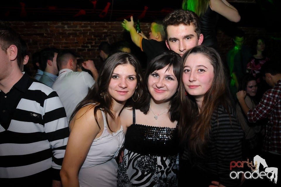 NMD Party în Escape, 