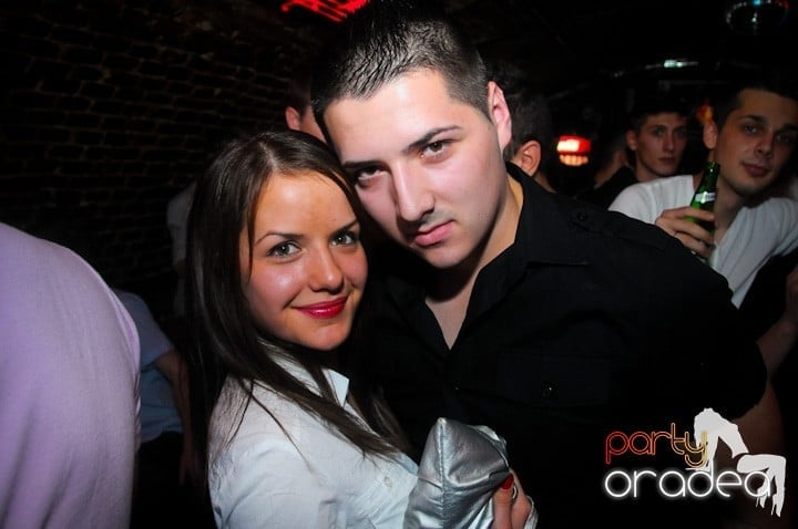 NMD Party în Escape,