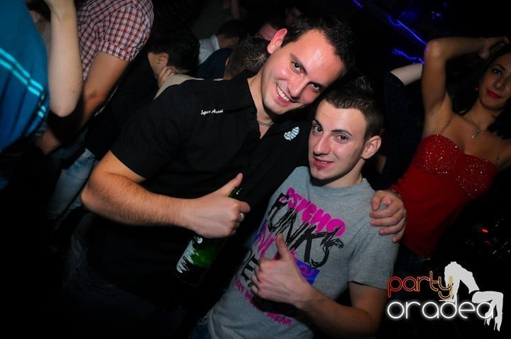 NMD Party în Escape,