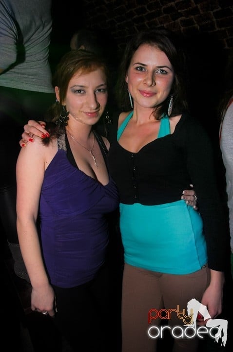 NMD Party în Escape,