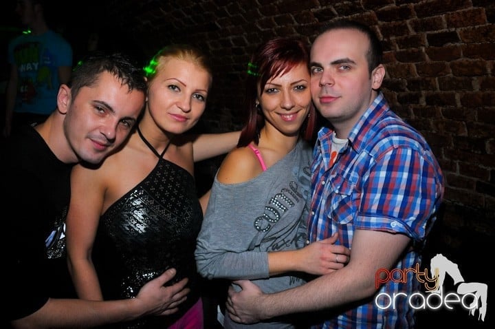 NMD Party în Escape,
