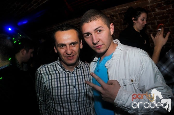 NMD Party în Escape,