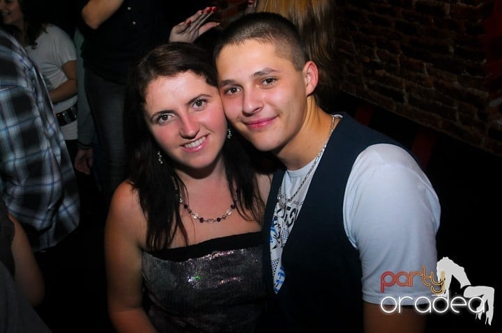 NMD Party în Escape,
