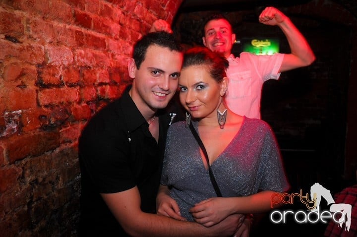 NMD Party în Escape,