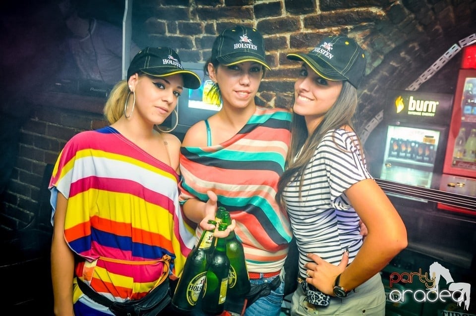 NMD Spots & Stripes party,